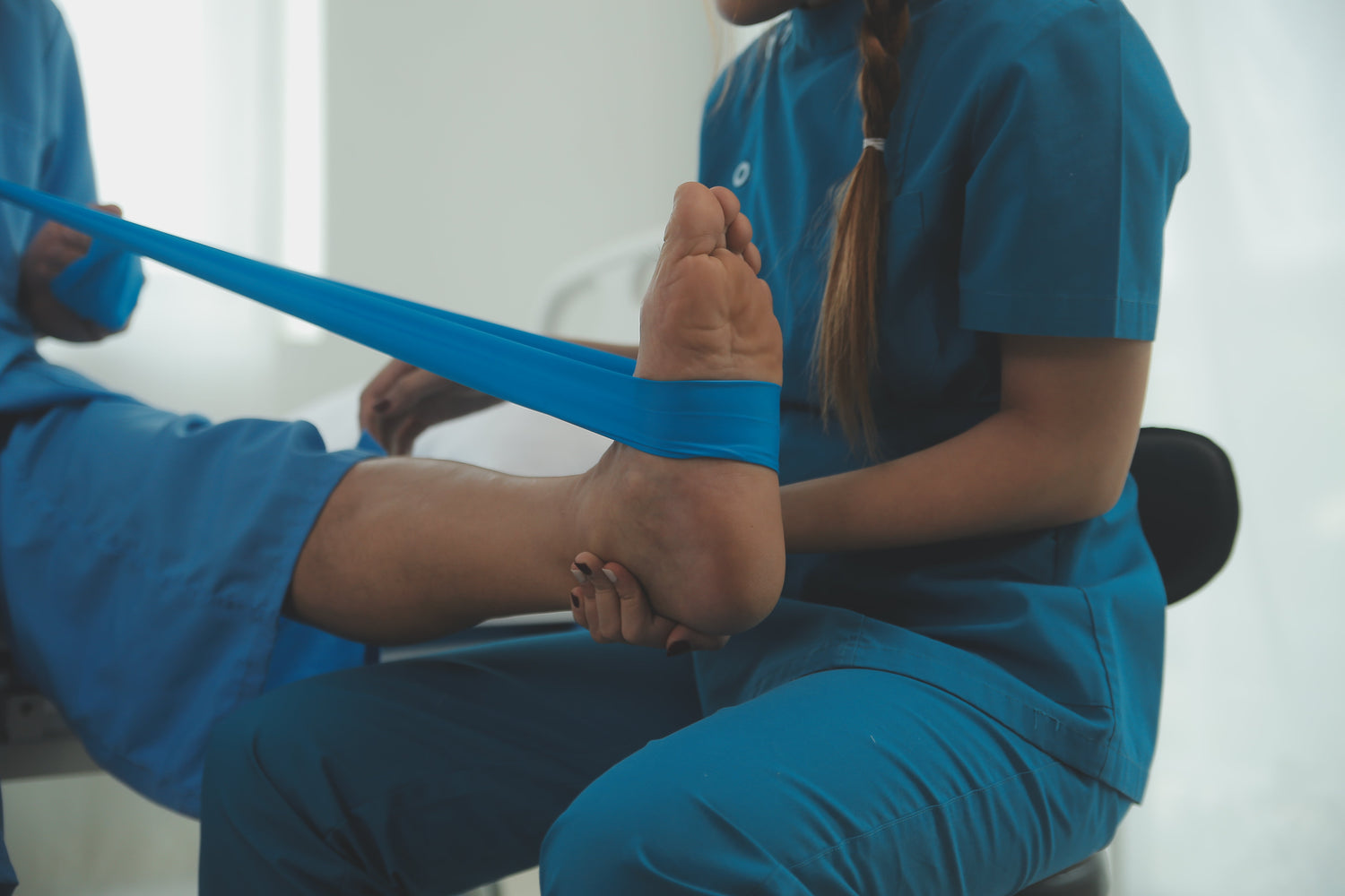 How to treat a sprained ankle