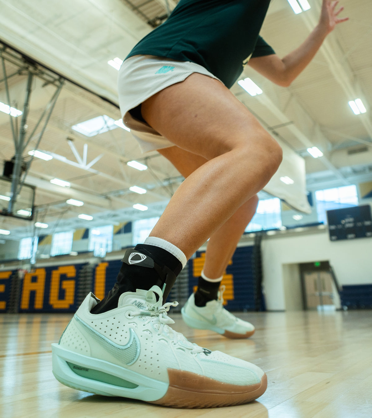 ANKLE BRACES