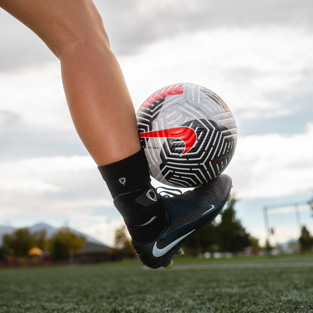 Best ankle support brace for soccer #color_black