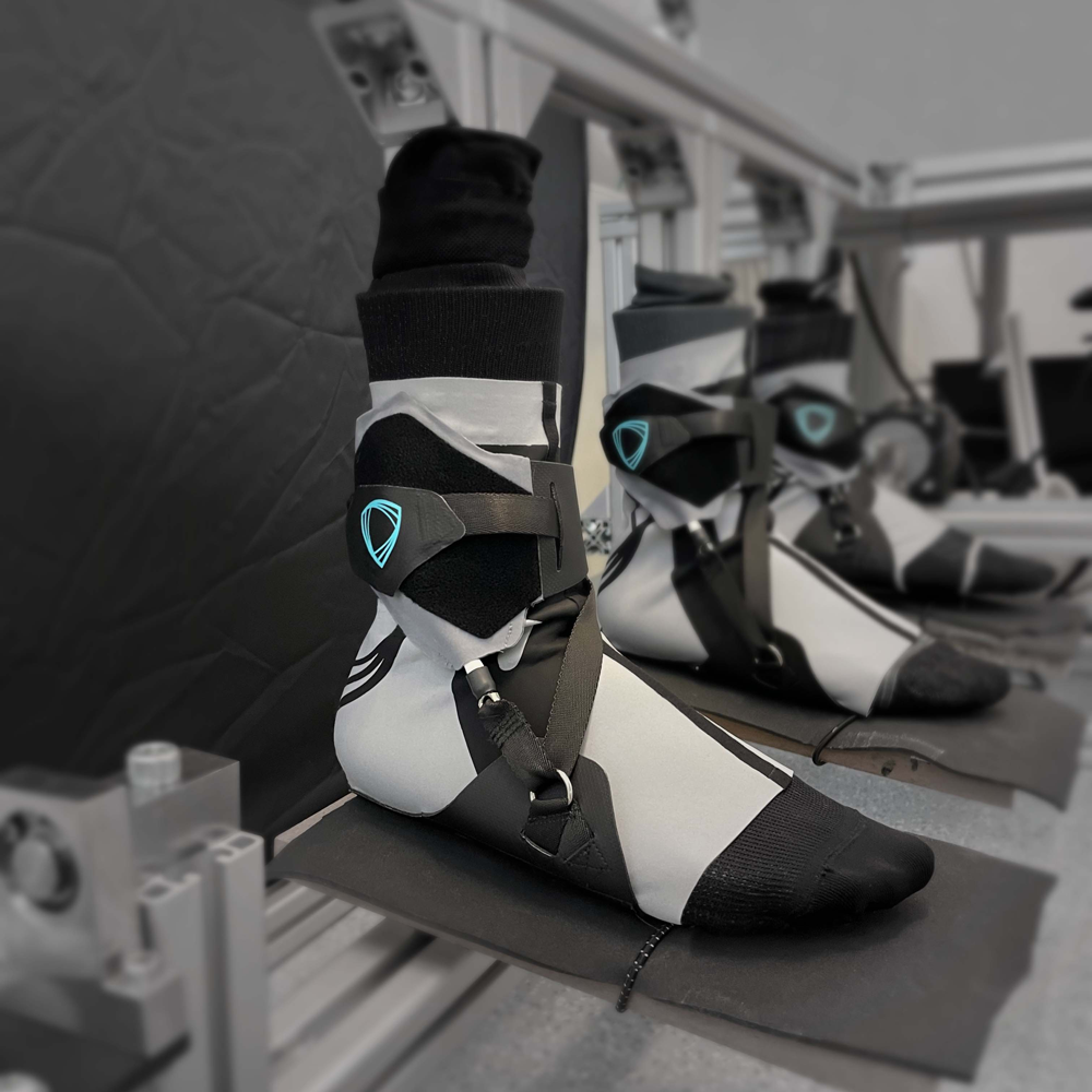 SPORTS SCIENCE LABS AND ENGINEERING