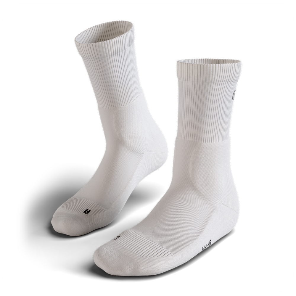 White crew-length cushioned sports socks #size_l