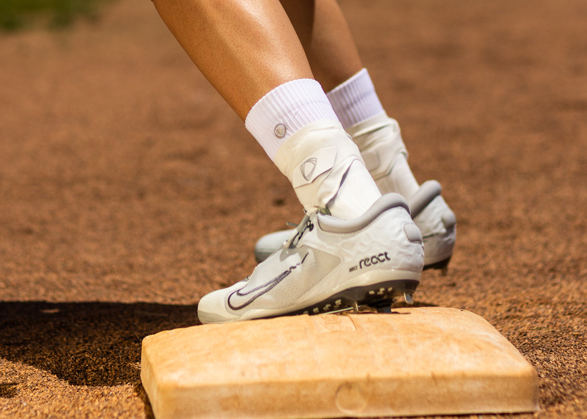 Ankle brace for baseball and softball with ankle support