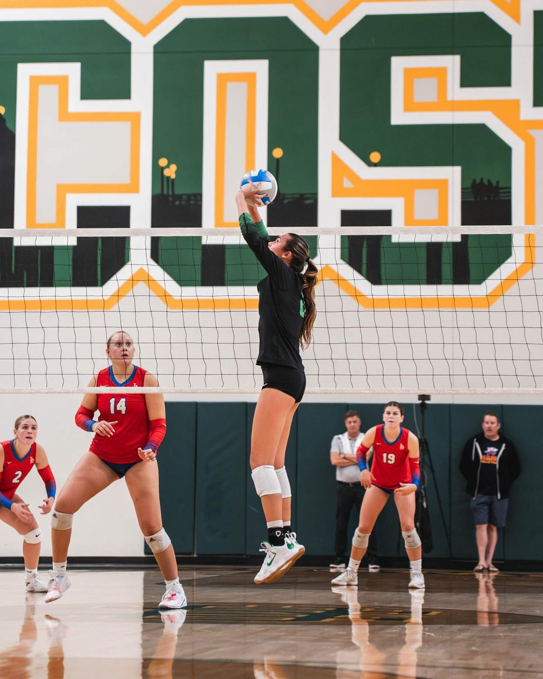 ANKLE BRACES FOR VOLLEYBALL PLAYERS