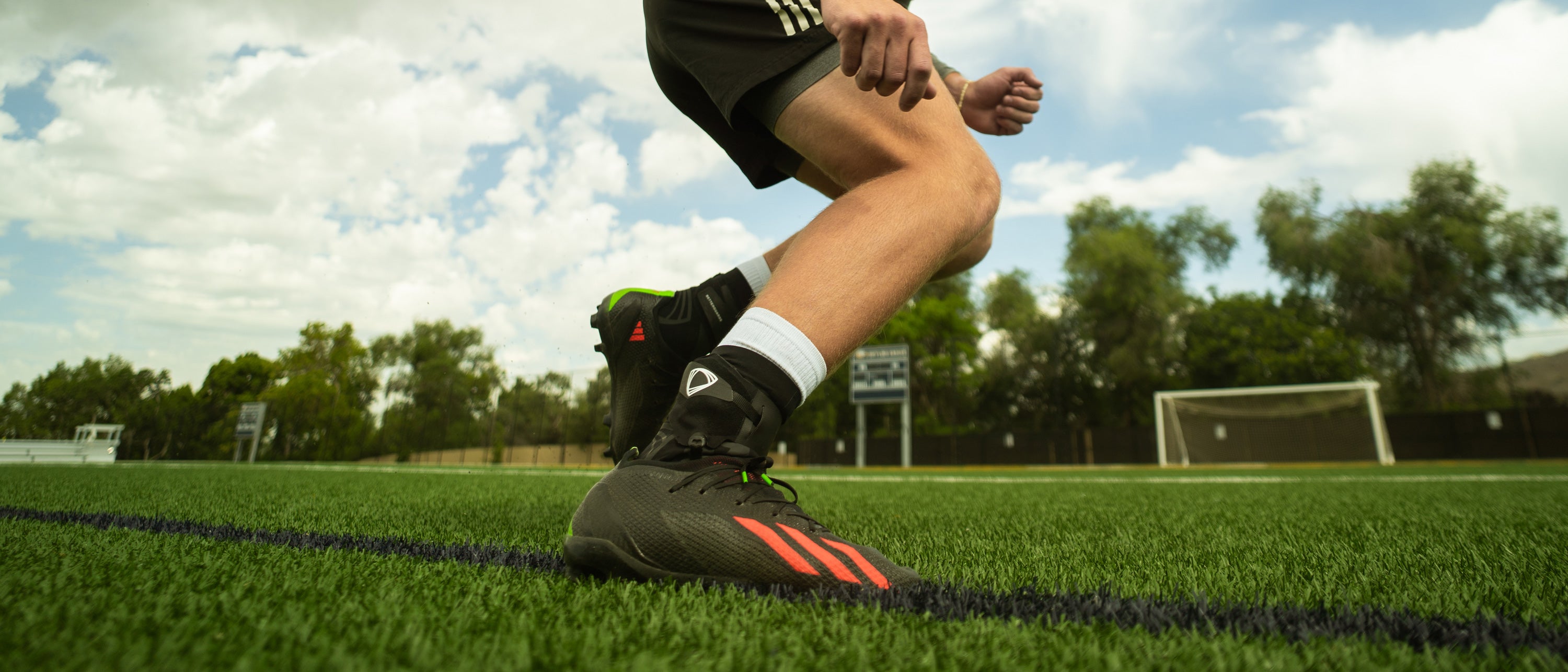 SOCCER ANKLE BRACE